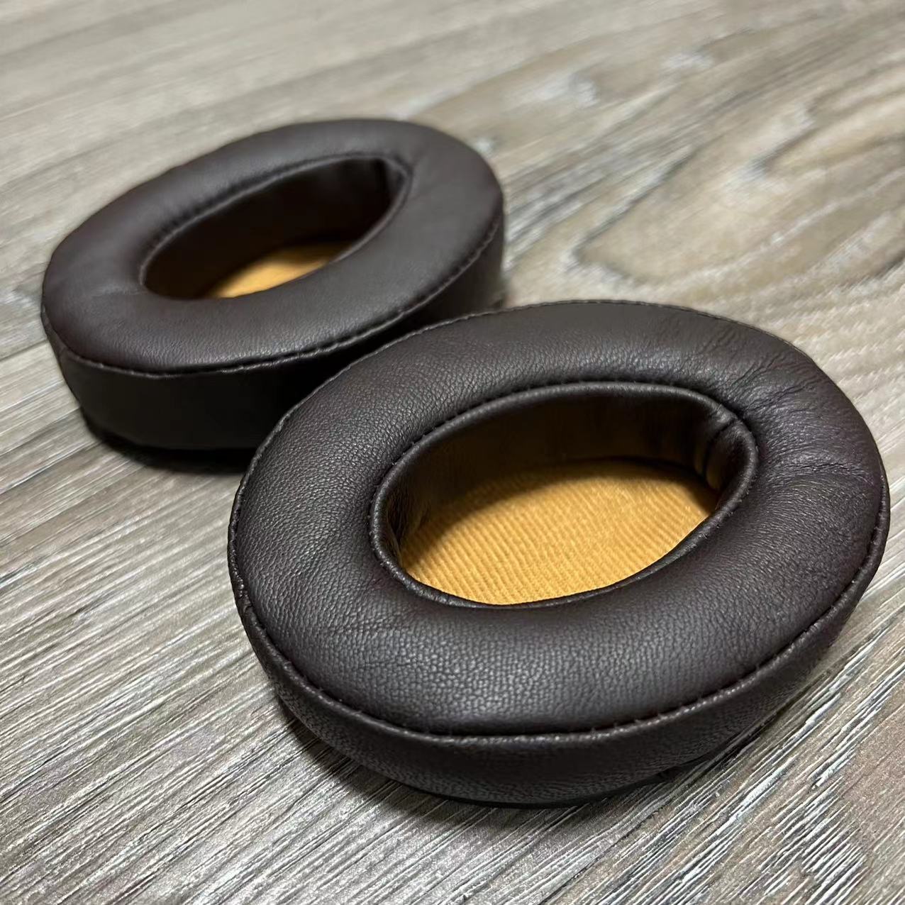 Genuine Sheepskin Leather Ear  - Sennheiser Headphone Momentum 4 recension och pris